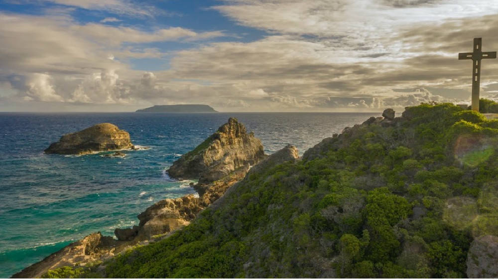 La Pointe Des Chateaux Grande Terre