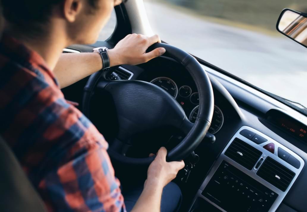 Rendre voiture à l'aéroport